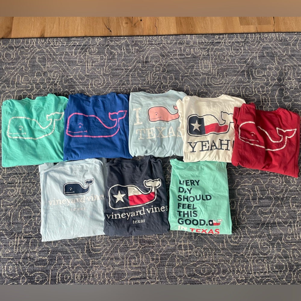 Bundle of 8 Vineyard Vines Tees